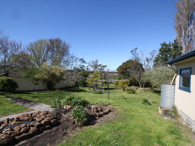 53 Old Bass Highway, Wynyard