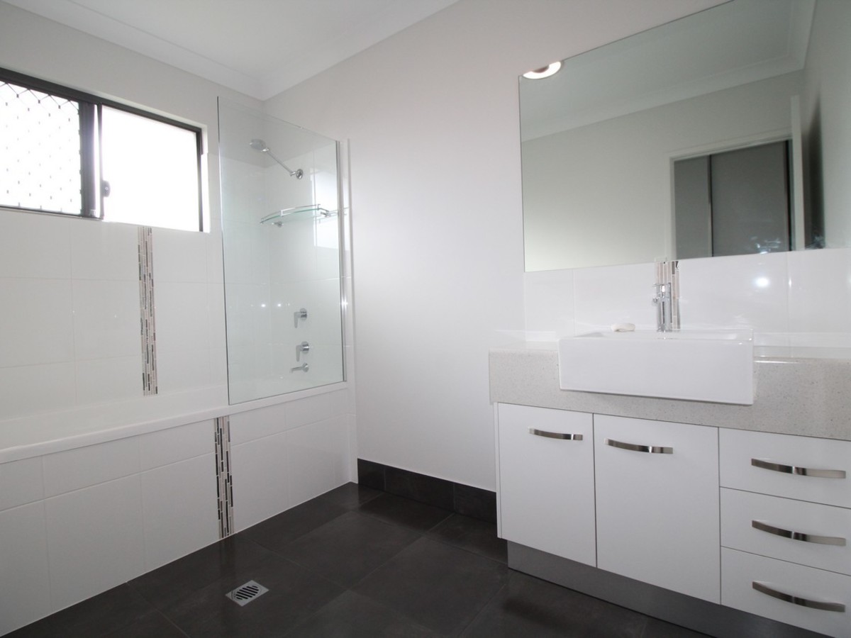 15 Bellamy Drive, Tolga