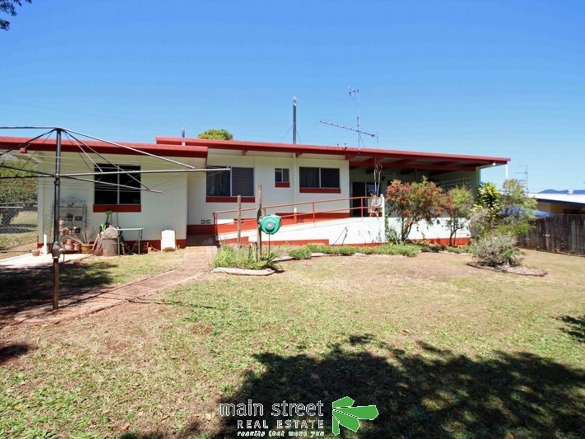 16 First Avenue, Atherton