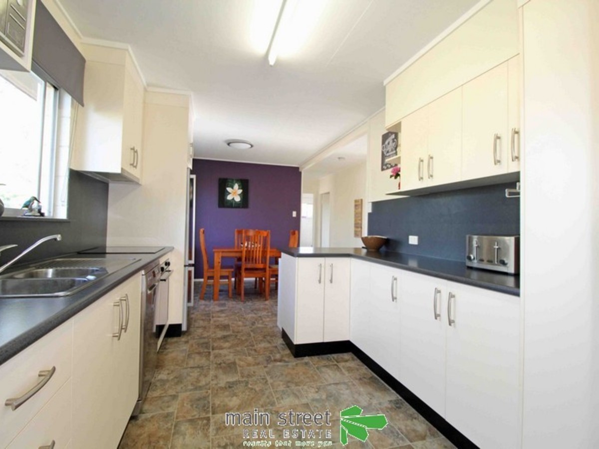 26 Finch Street, Atherton
