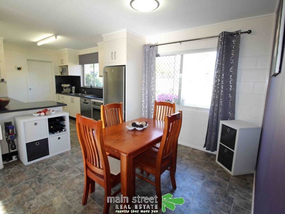 26 Finch Street, Atherton