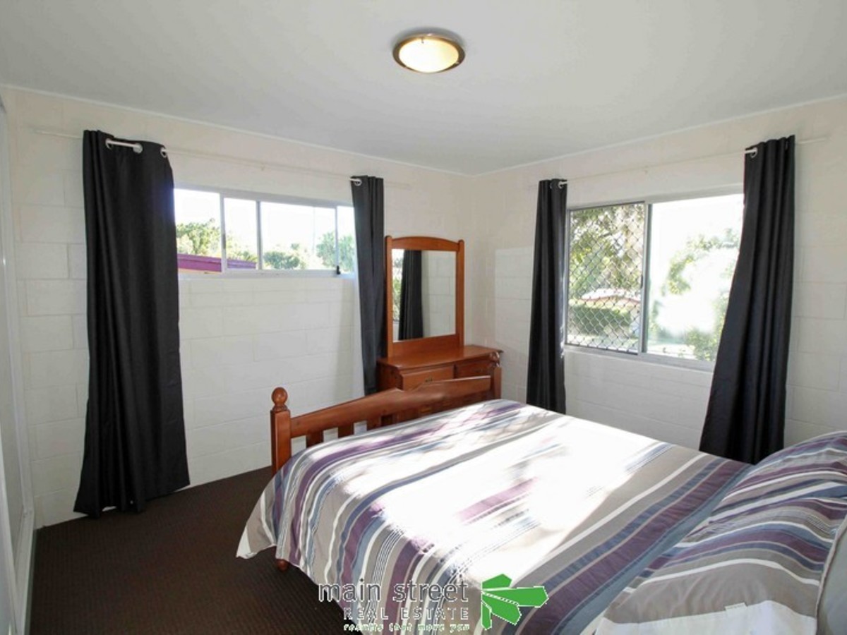 26 Finch Street, Atherton