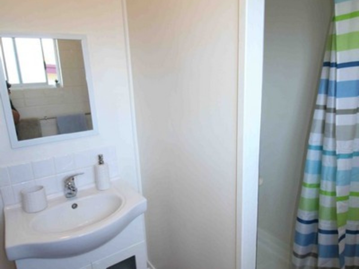 26 Finch Street, Atherton