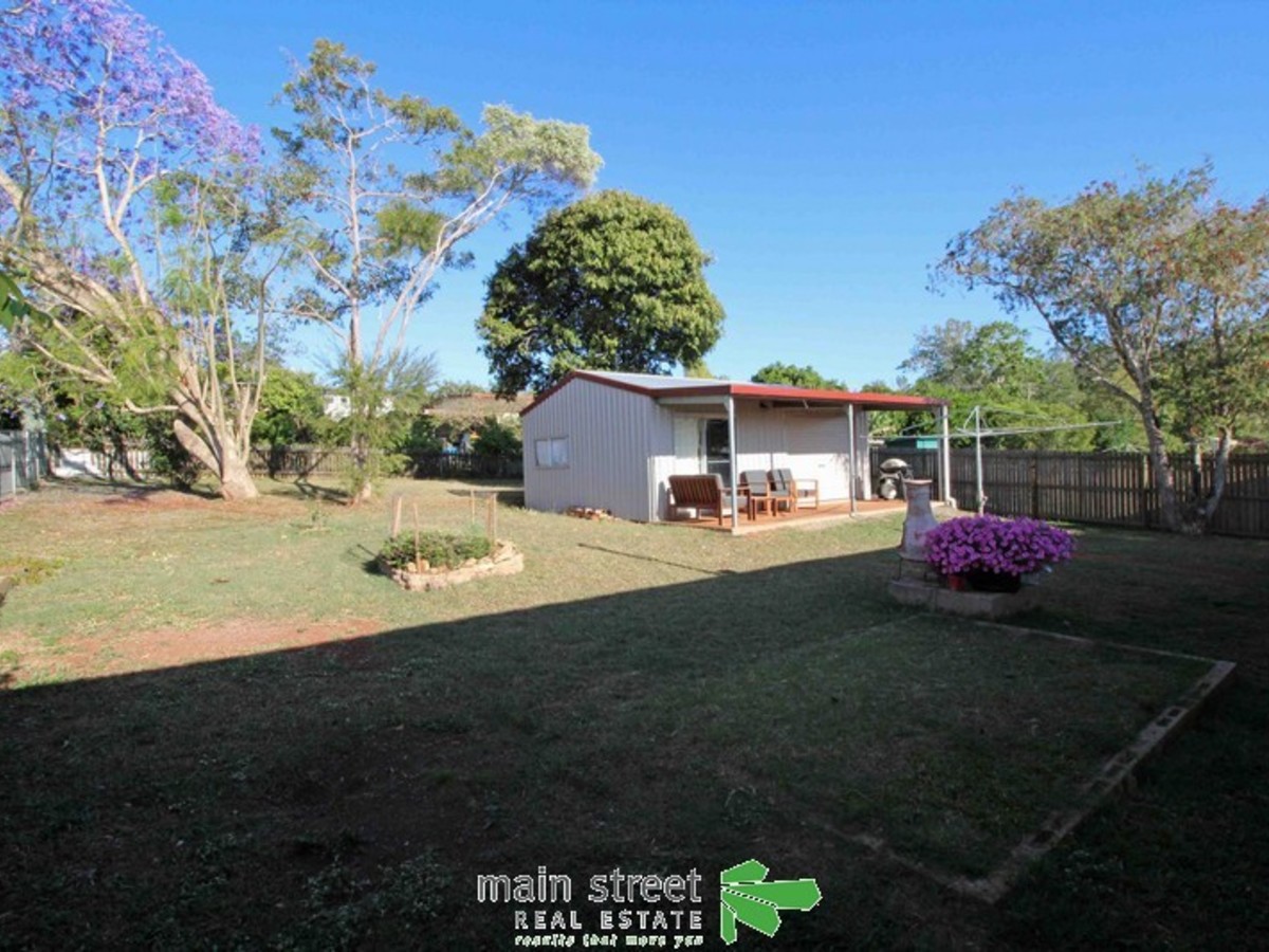 26 Finch Street, Atherton