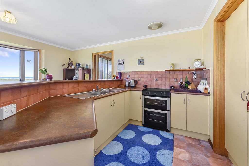 472 Eight Mile Creek Road, Racecourse Bay