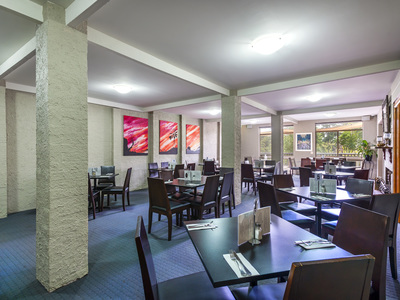 33 Smith Street , Macedon