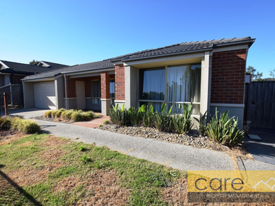 28 Baddeley Circuit, Cranbourne North