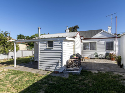 53 Lynott Street, Horsham