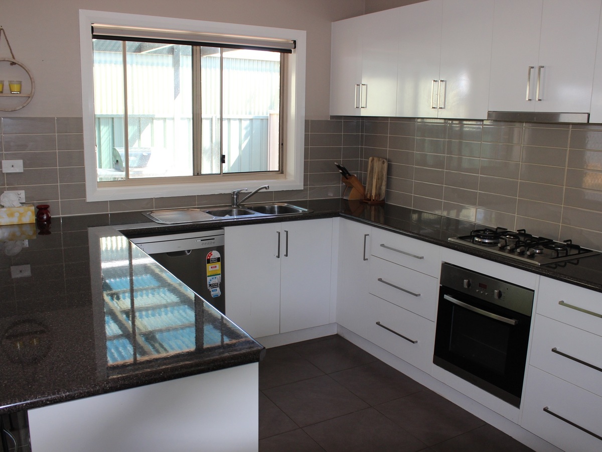 2 / 1 Mary Street, Benalla