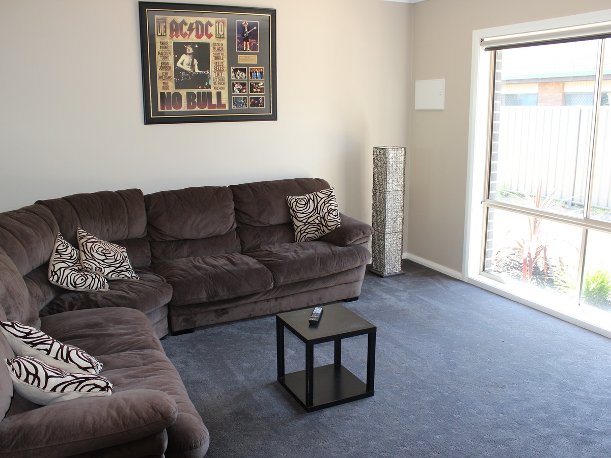 2 / 1 Mary Street, Benalla