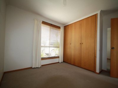 2 / 13 Jenner Street, Wynyard
