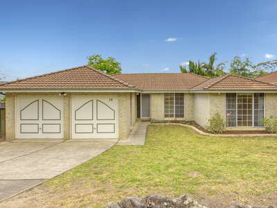 16 Australorp Avenue, Seven Hills