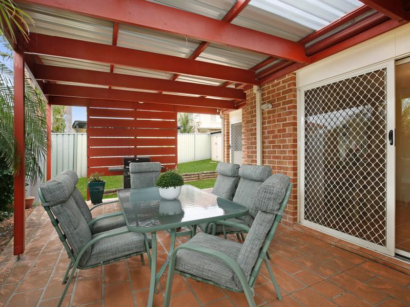 35 Timms Place, Horsley