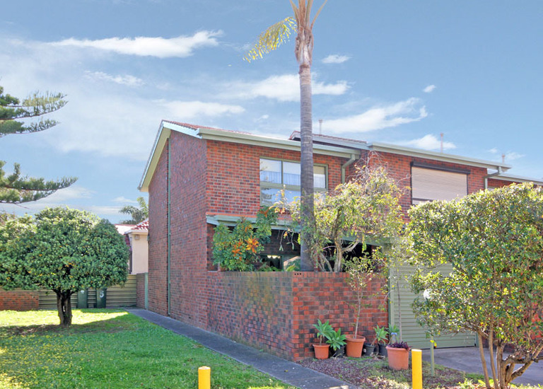 1 / 13 St Annes Terrace, Glenelg North