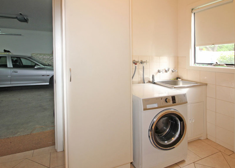 46C Cedar Avenue, Brighton