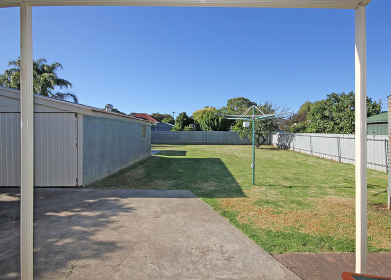 56 English Avenue, Clovelly Park