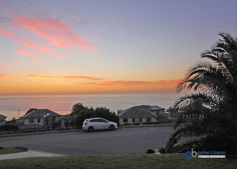 3 Columbia Crescent, Hallett Cove