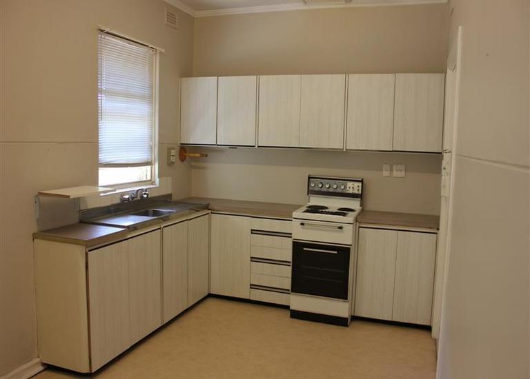 10 Broadway, Brighton