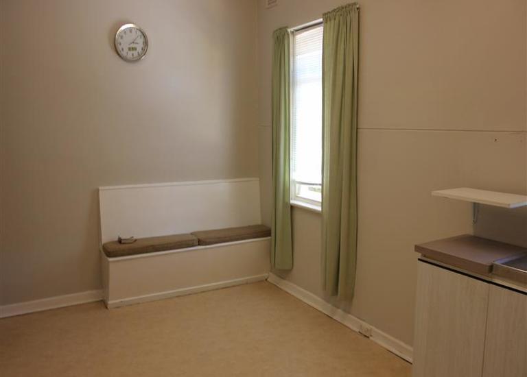 10 Broadway, Brighton