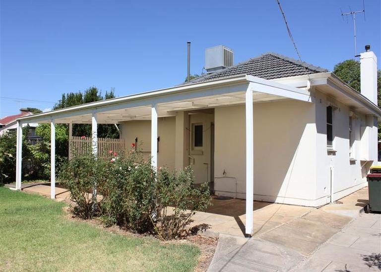 10 Broadway, Brighton