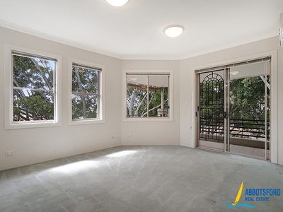 23 / 3a Blackwall Point Road, Abbotsford