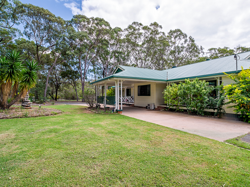 Real Estate Agent Hervey Bay Chris Couper & Associates