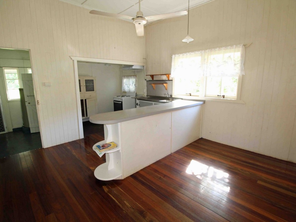 7 Evans Street, Atherton