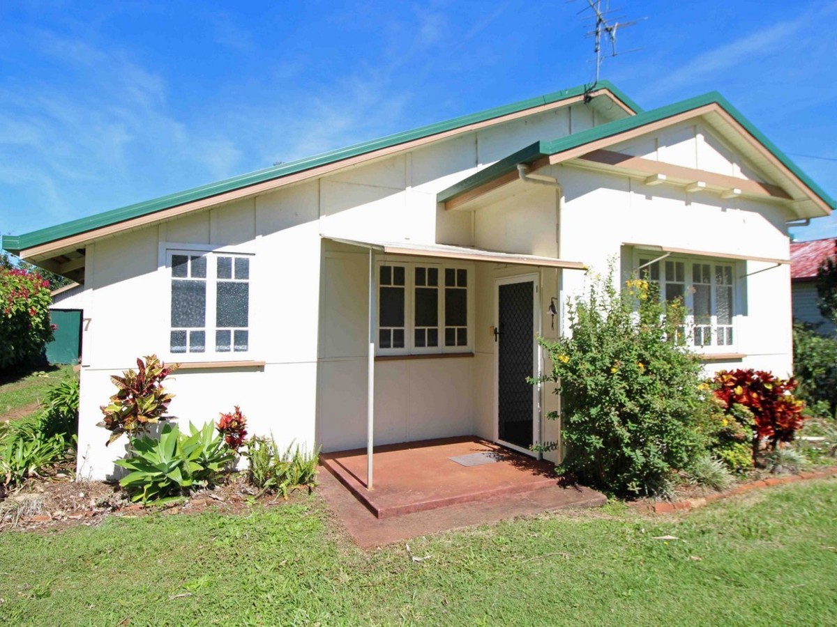7 Evans Street, Atherton