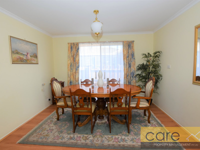 4 Lake View Drive, Narre Warren South