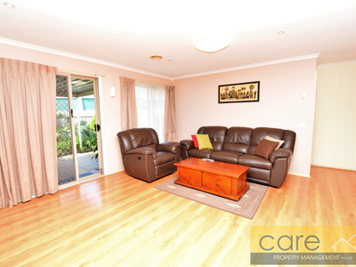 4 Lake View Drive, Narre Warren South