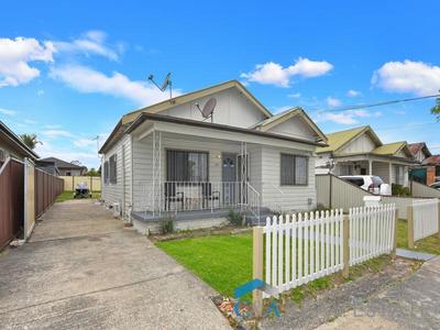 226 Cumberland Rd, Auburn