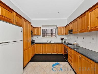 12 Chestnut Rd, Auburn