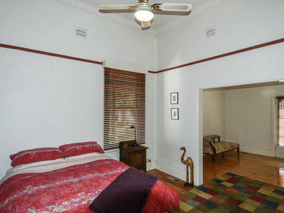 3 Dooen Road, Horsham