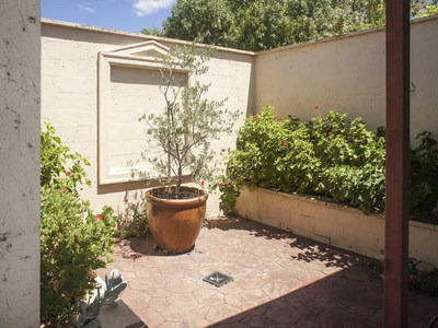 3 Dooen Road, Horsham
