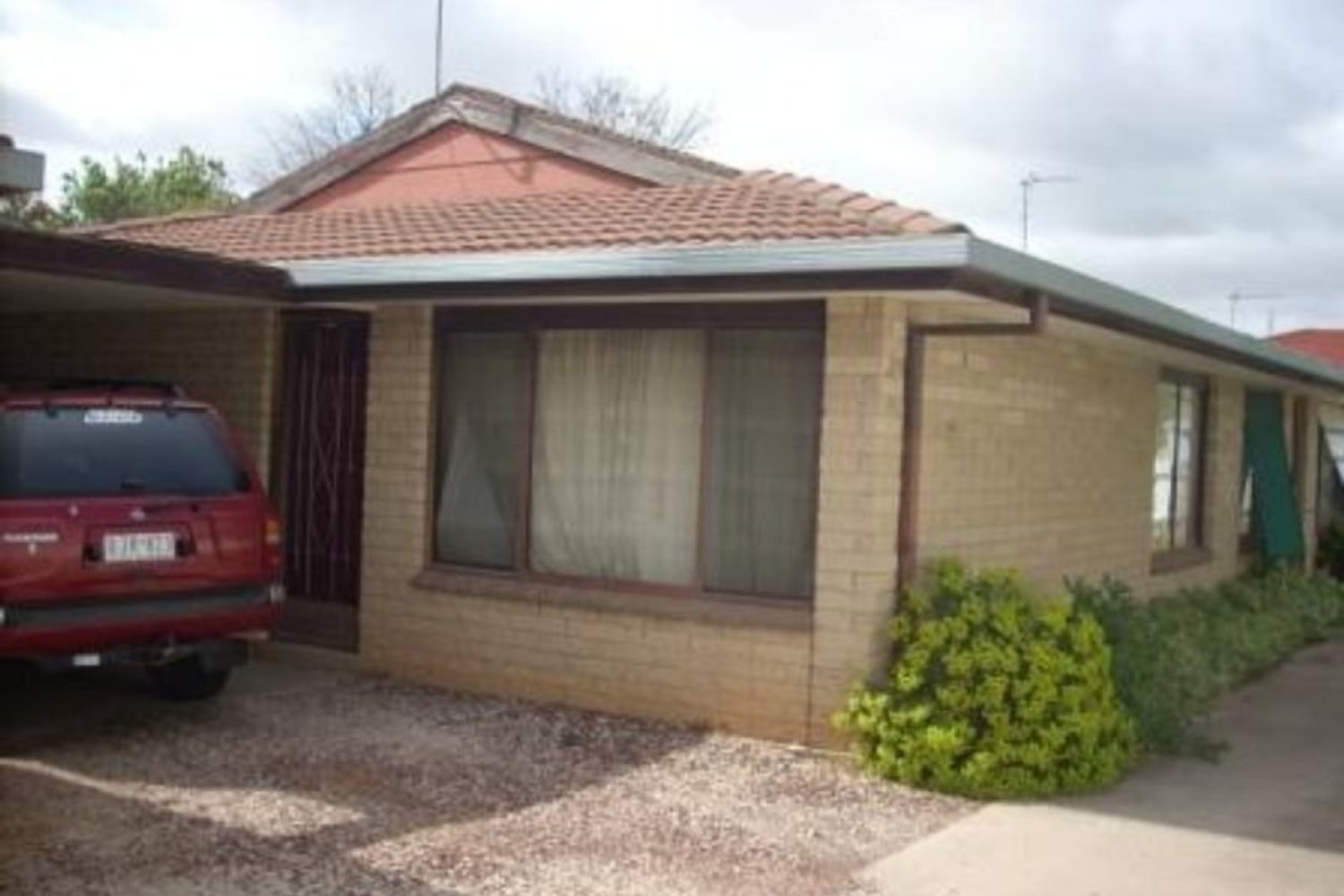 3 / 42 Williams Road, Horsham