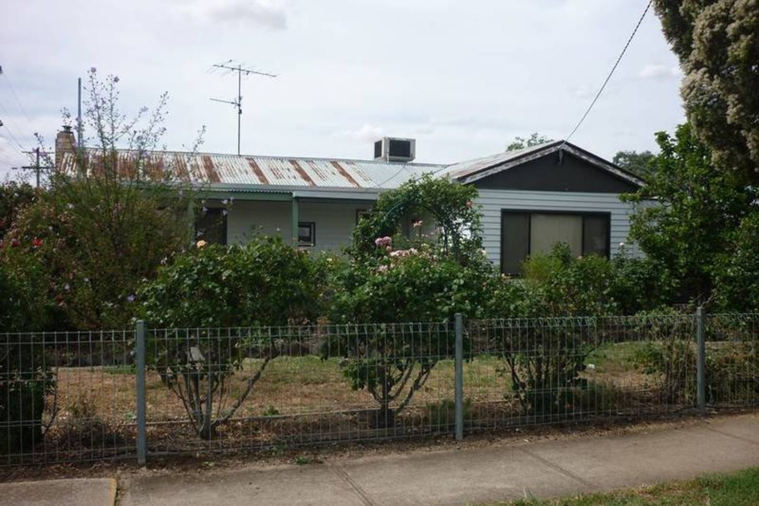 42 Edith Street , Horsham
