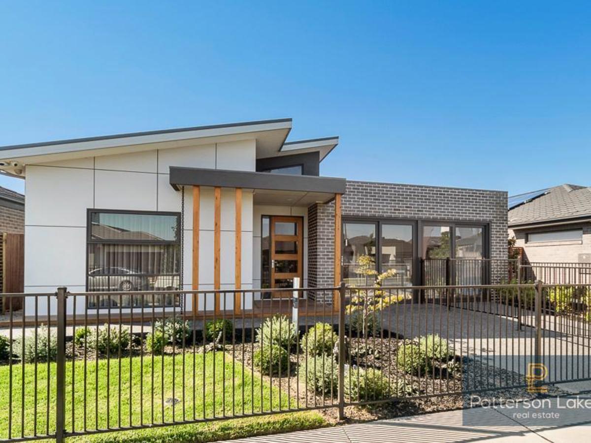 15 Erindale Street, Cranbourne West