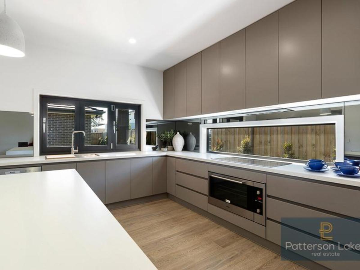 15 Erindale Street, Cranbourne West