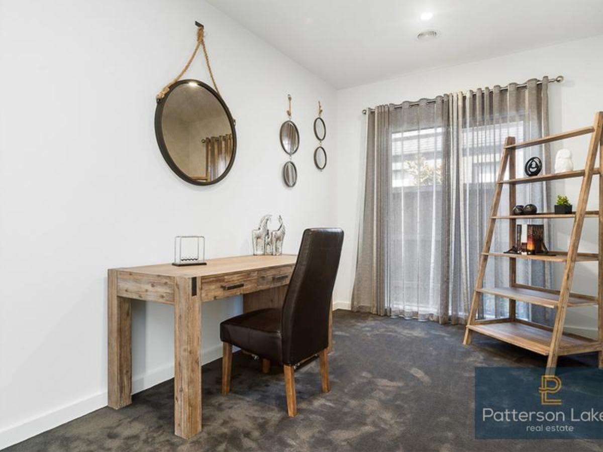 15 Erindale Street, Cranbourne West