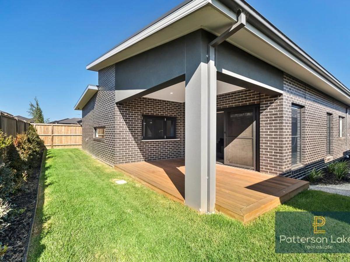 15 Erindale Street, Cranbourne West