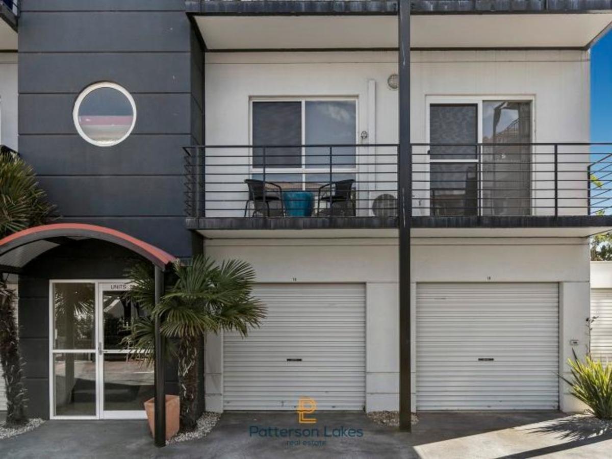 18 / 5 Thompson Road, Patterson Lakes
