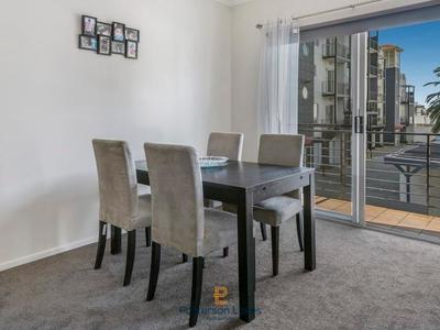 18 / 5 Thompson Road, Patterson Lakes