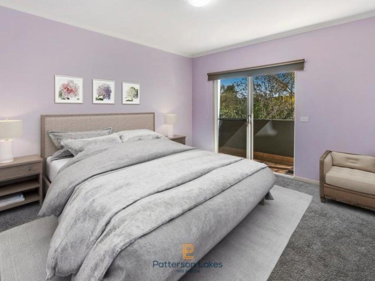 18 / 5 Thompson Road, Patterson Lakes