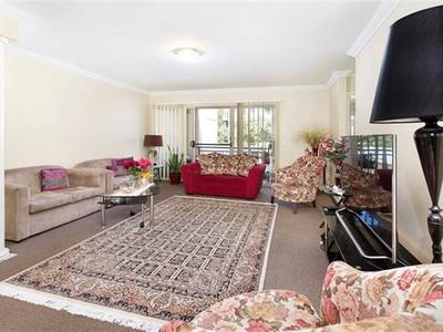 10 / 36-38 Loftus St, Wollongong