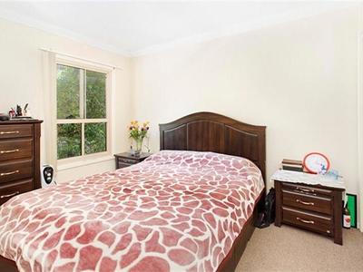 10 / 36-38 Loftus St, Wollongong