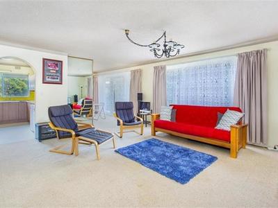 4 / 8 First  St, Wollongong