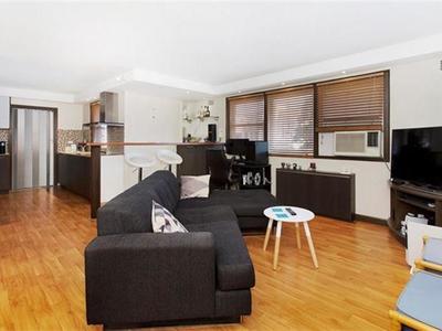 8 / 45 Smith  St, Wollongong