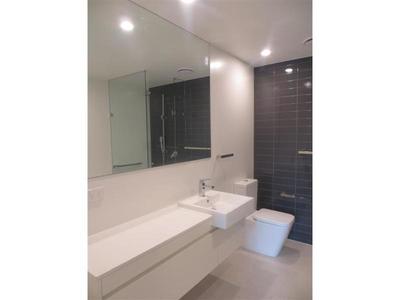 501 / 3 Grand Court, Fairy Meadow