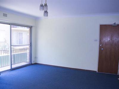1 / 4 First Street, Wollongong