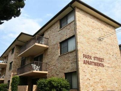 1 / 1 Park Street, North Wollongong